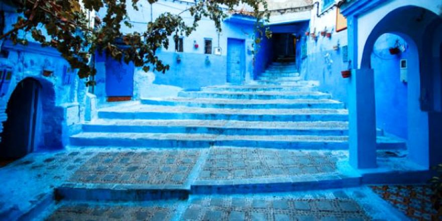 Yer de gök de masmavi!