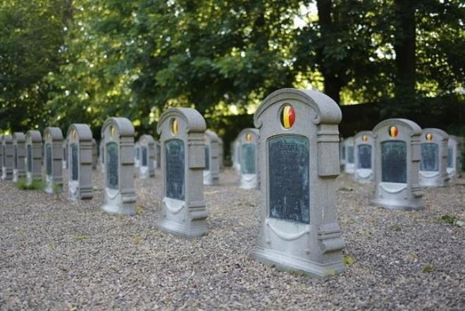 Mezarlıkta 5 kişinin cinsel istismarına uğradı,intihar etti 3