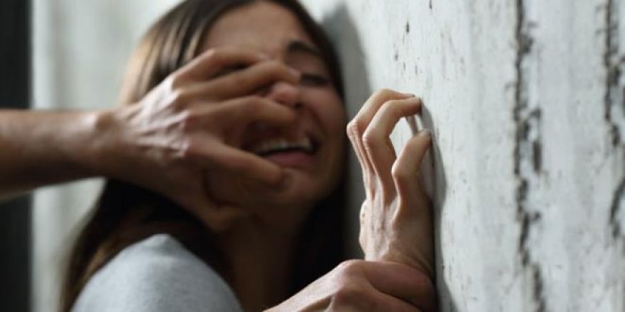 Mezarlıkta 5 kişinin cinsel istismarına uğradı,intihar etti