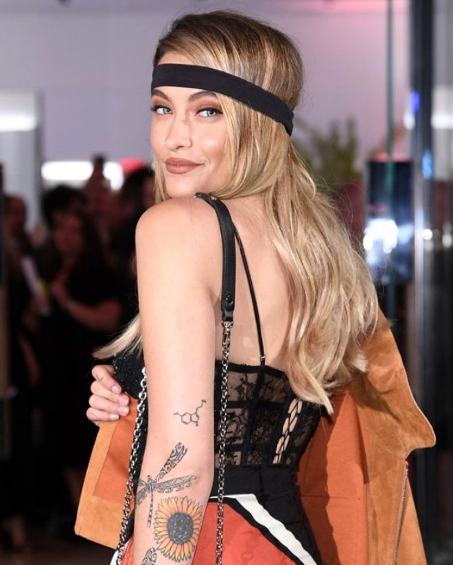 Paris Jackson, cinsel organı olmayan biriyle aşk yaşadığını itiraf etti 5