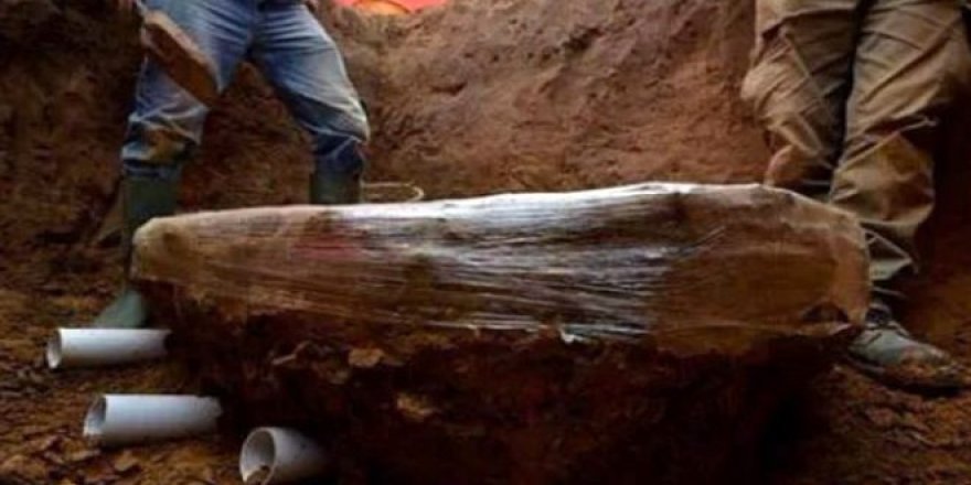 Tabutun içinden çıkanlar hayrete düşürdü