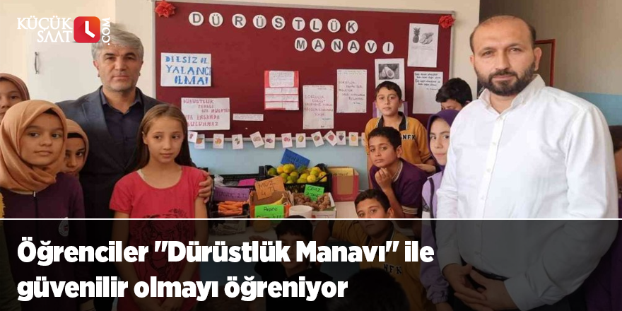 Öğrenciler "Dürüstlük Manavı" ile güvenilir olmayı öğreniyor