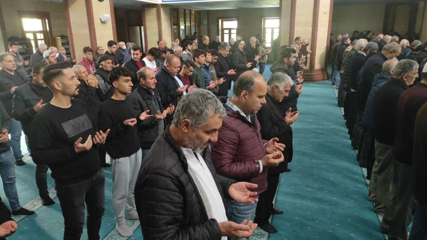 Adana’da yağmur için dua edildi