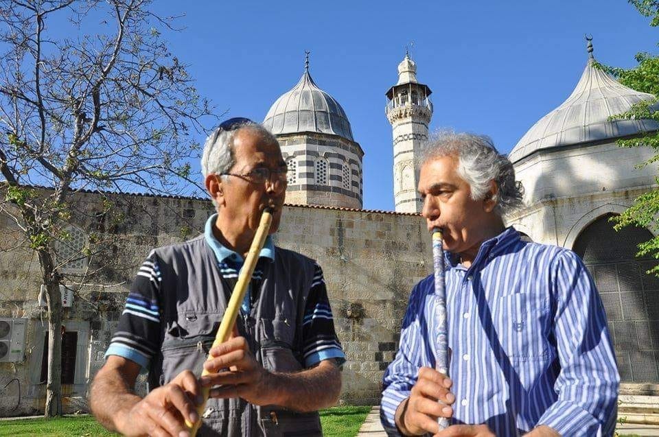 Sonsuzluğa Uzanan Nefes: Omar Faruk Tekbilek