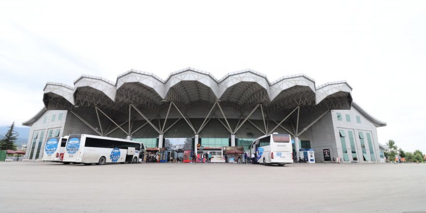 Bolu Belediye Başkanı Tanju Özcan duyurdu: Adana’ya gitmek isteyenler için otobüs kalkıyor!
