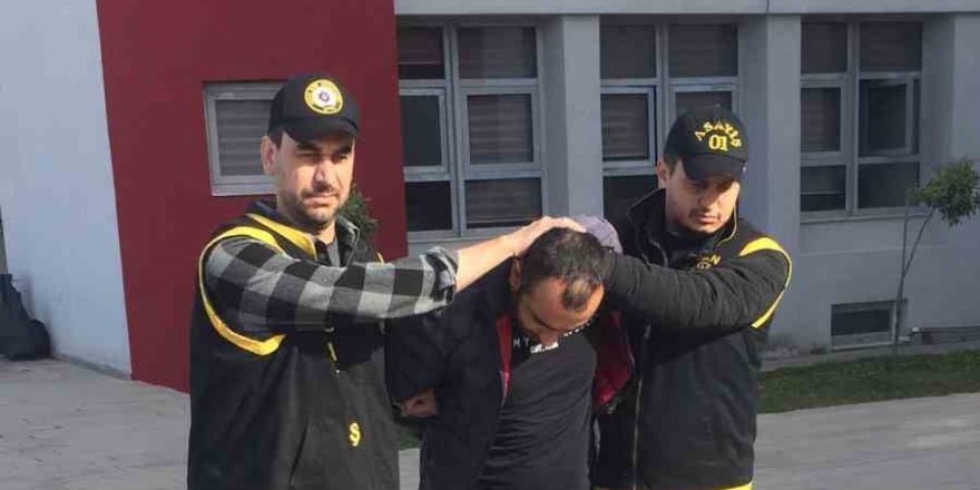 Adana’da cinayete karıştığı öne sürülen iki zanlı tutuklandı