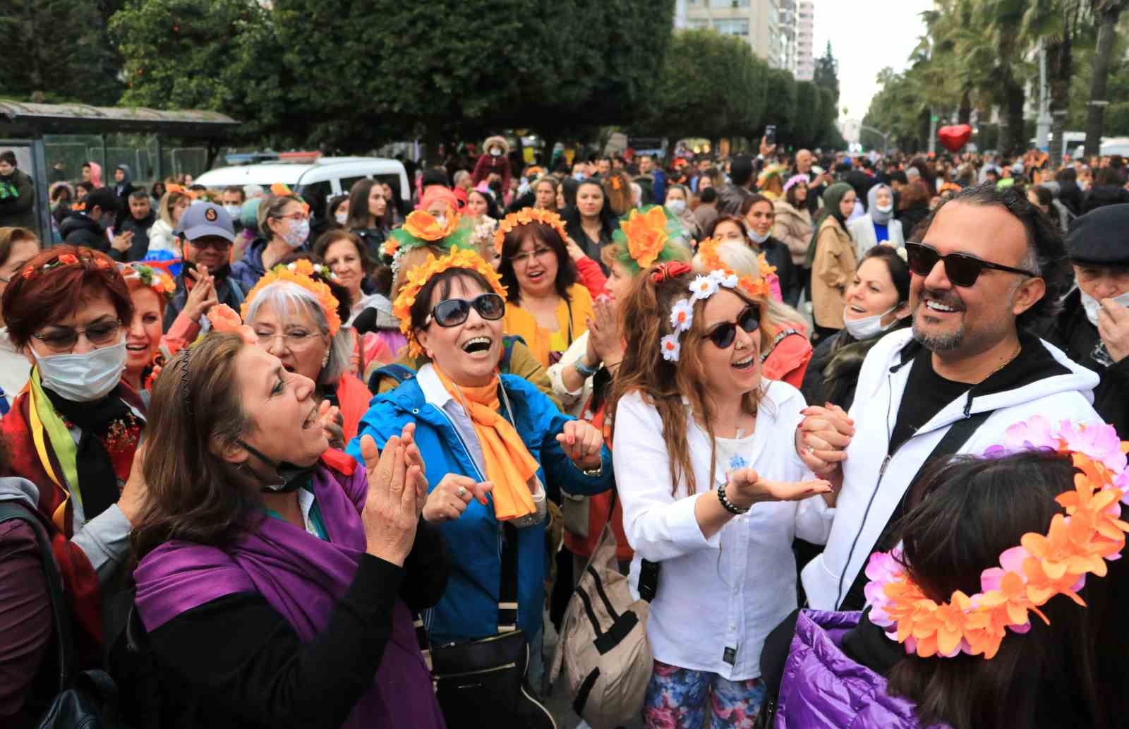 Bu yıl gerçekleşecek Uluslararası Portakal Çiçeği Karnavalı iptal edildi