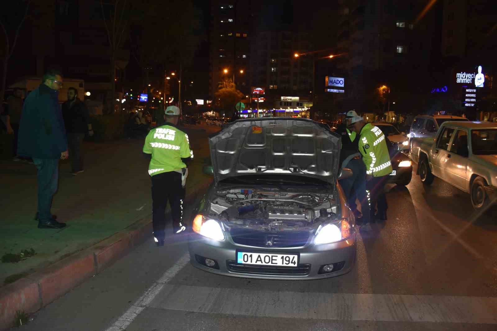 Adana’da abart egzoz kullanan sürücülere ceza yağdı