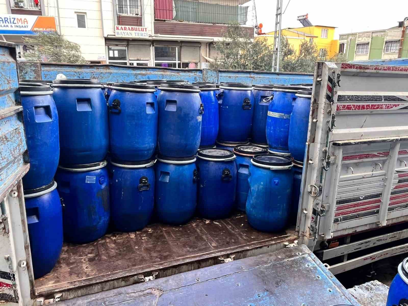 Adana’da 14 bin 300 litre kaçak akaryakıt ele geçirildi