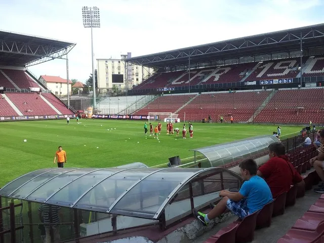 Adana Demirspor'un UEFA Konferans Ligi rakibi Cluj men edilecek mi?