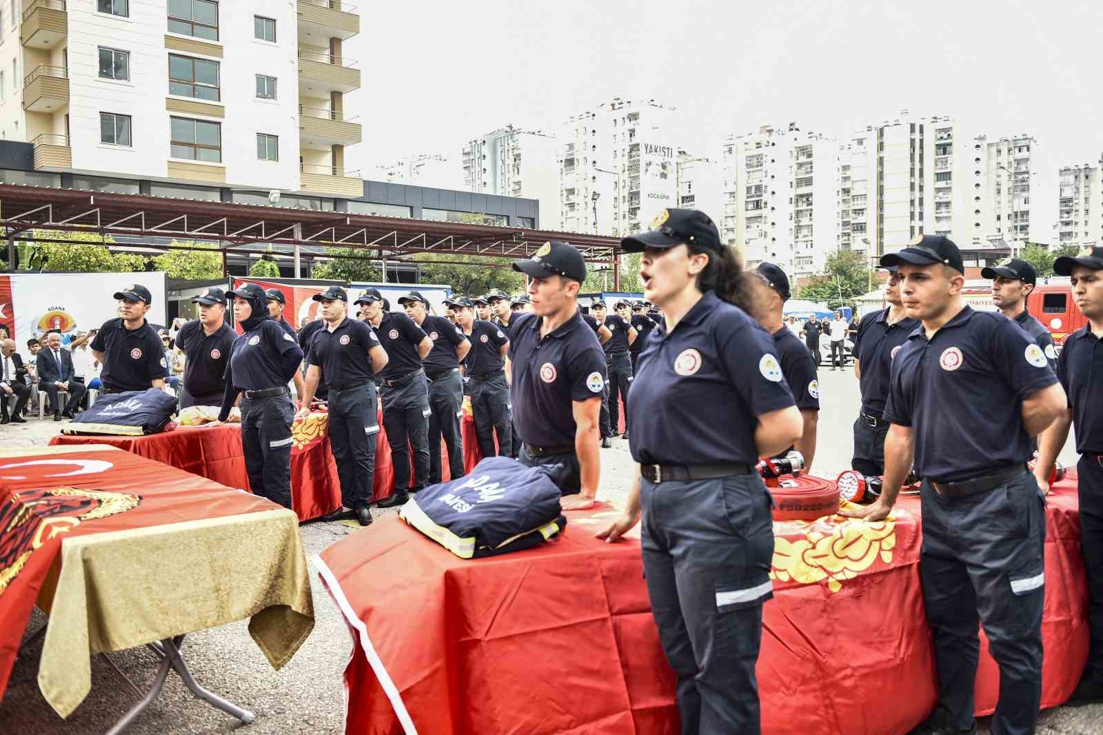 Adana’da 70 itfaiye eri memuru yemin ederek göreve başladı