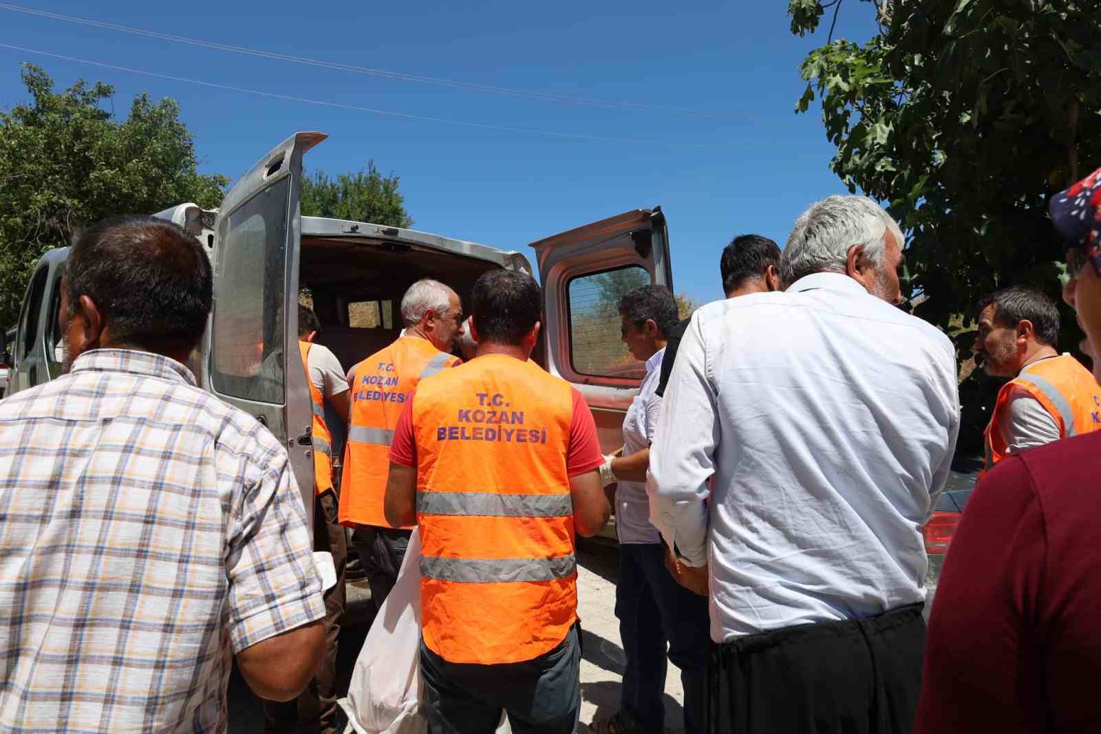 Kozan Belediyesi Aşevi kazanları depremzedeler için kaynıyor