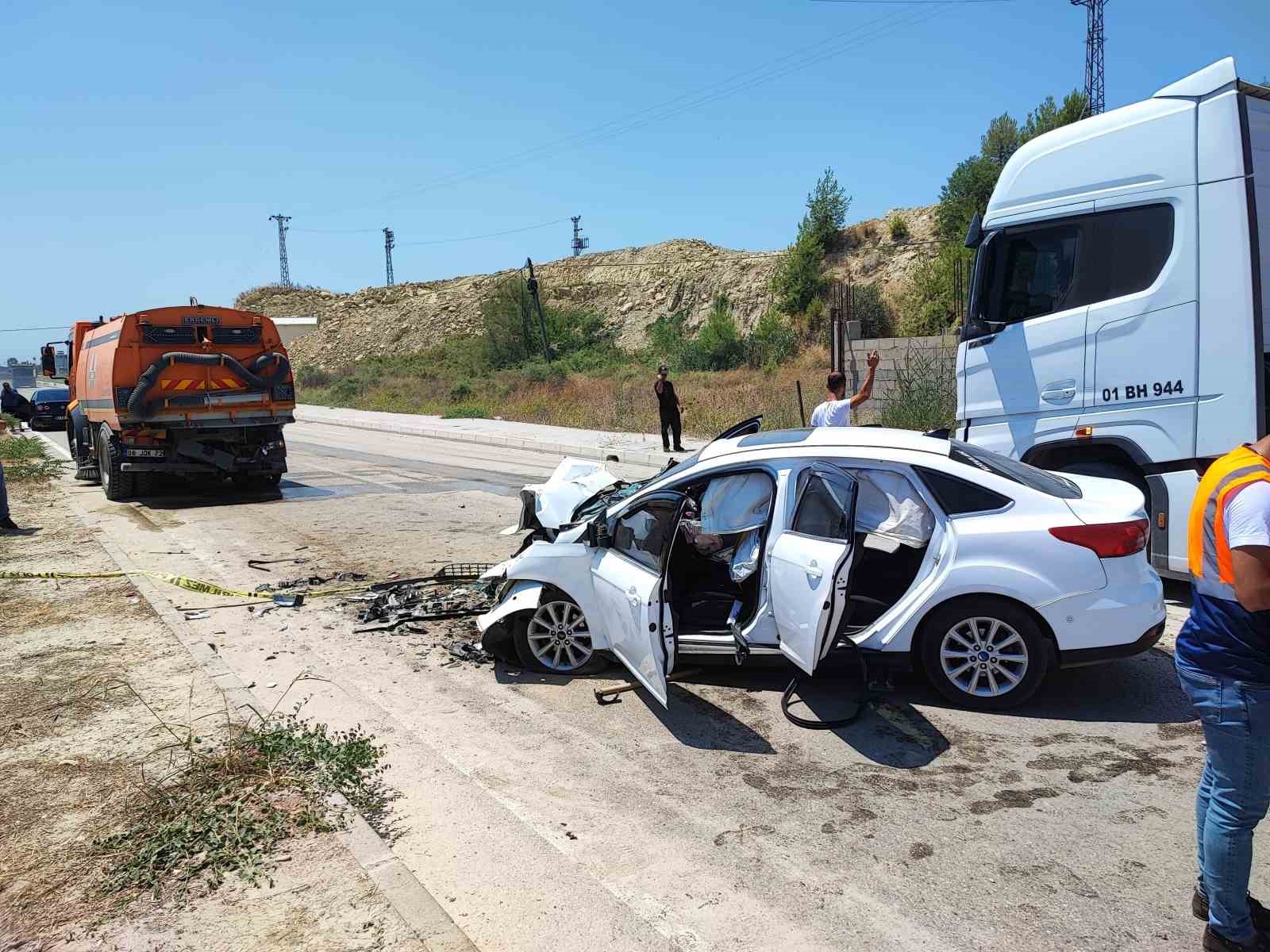 Adana’da trafik kazası: 1 ölü, 3 yaralı