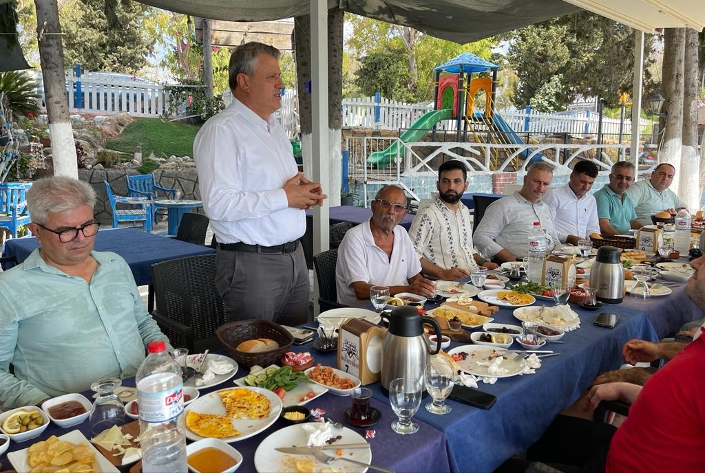 "Karataş’la ilgili sorunları dinleyip, hep birlikte çözebiliriz"