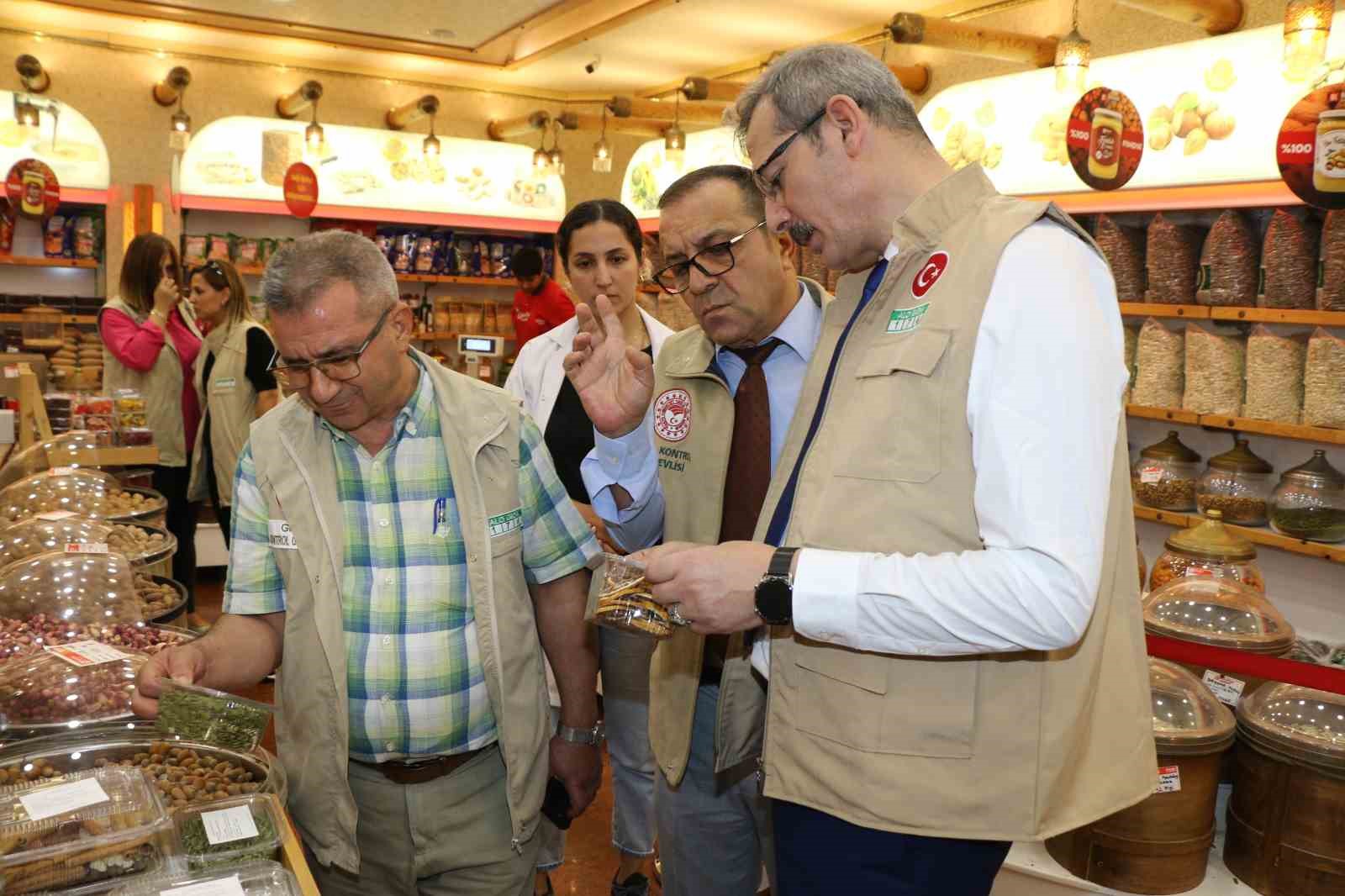 Adana’da 40 günde 2700 gıda işletmesi denetlendi
