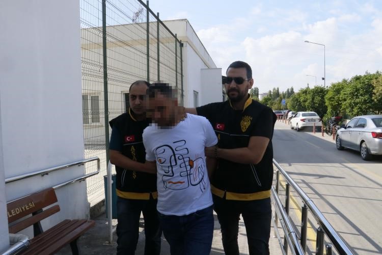 Adana'da 1 kişiyi öldüren, 3 kişiyi yaralayan uyuşturucu bağımlısı şüpheli tutuklandı