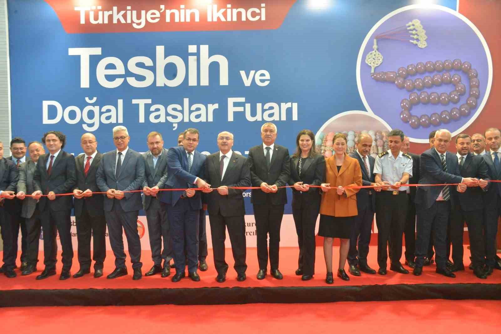 Adana’da 2. Tesbih ve Doğal Taşlar Fuarı açıldı