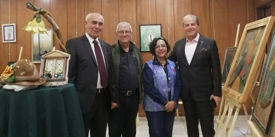 Ayşegül Kavas ile Ebru Sanatı: Ebru Suyun Yüzeyi