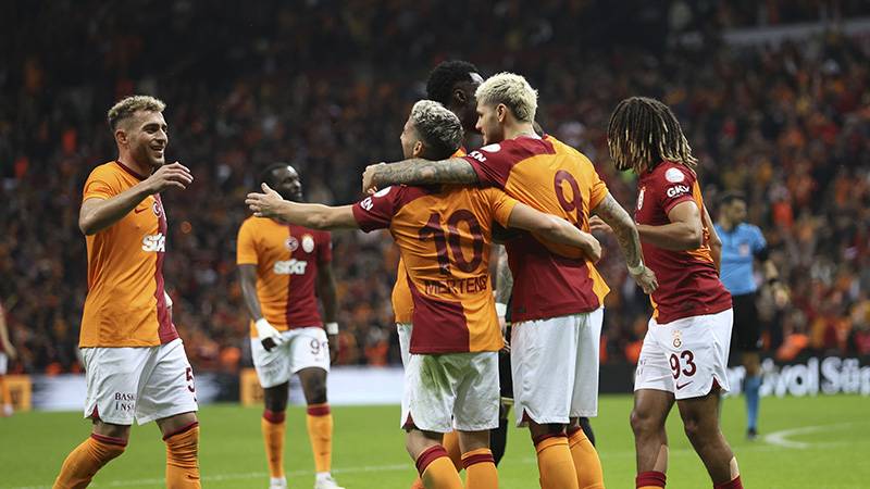 Galatasaray, Adana Demirspor'u ağırlıyor