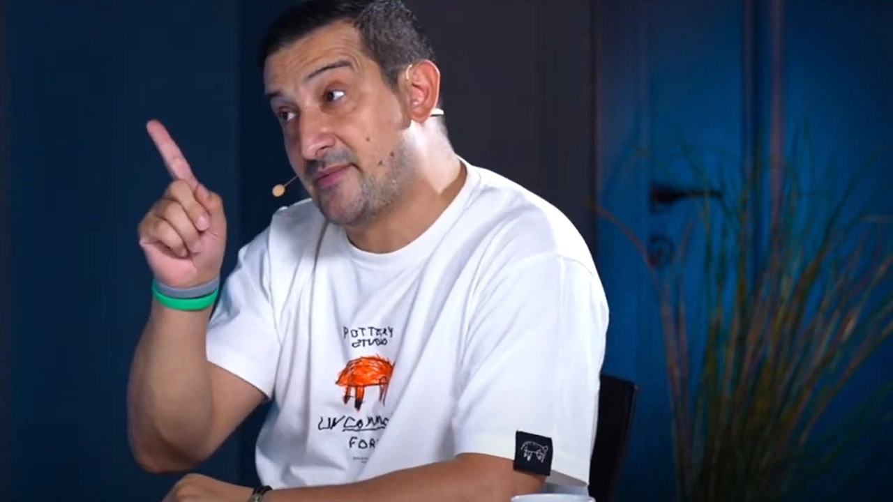 Serhat Akın, Belhanda ve Emre Akbaba'yı yerden yere vurdu