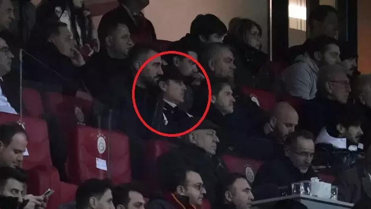 Vincenzo Montella, "Galatasaray - Adana Demirspor" maçını tribünden takip etti