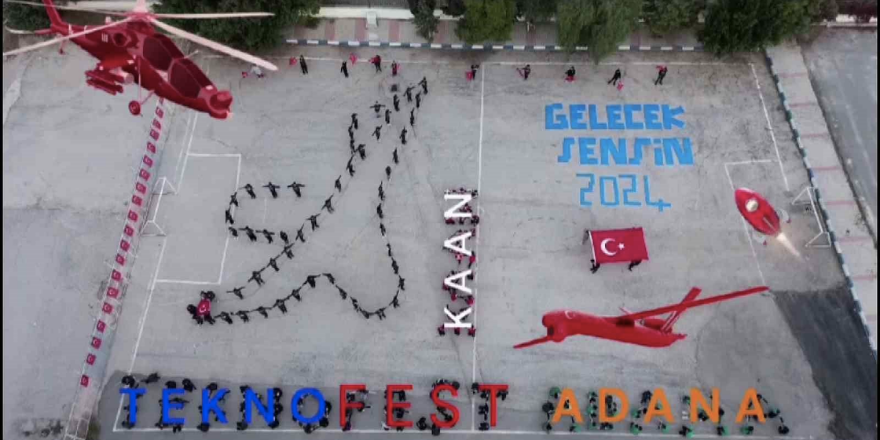 Adanalı öğrencilerden TEKNOFEST koreografisi