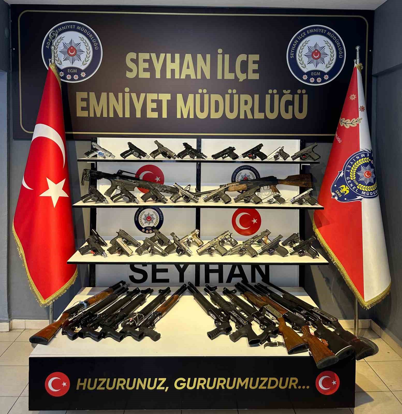 Adana’da 50 ruhsatsız silah ele geçirildi, 9 kişi tutuklandı