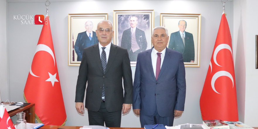 MHP Adana'da 3 ilçede yeni başkan ve yönetimini atadı