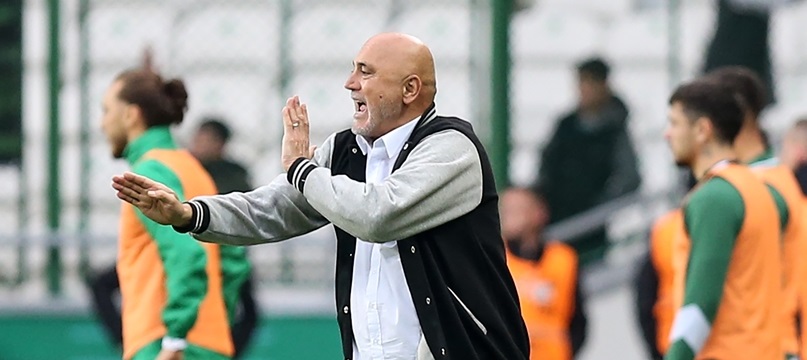 Adana Demirspor teknik direktör Hikmet Karaman'dan penaltı yorumu