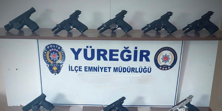 Yüreğir polisi 10 ruhsatsız silah ele geçirdi