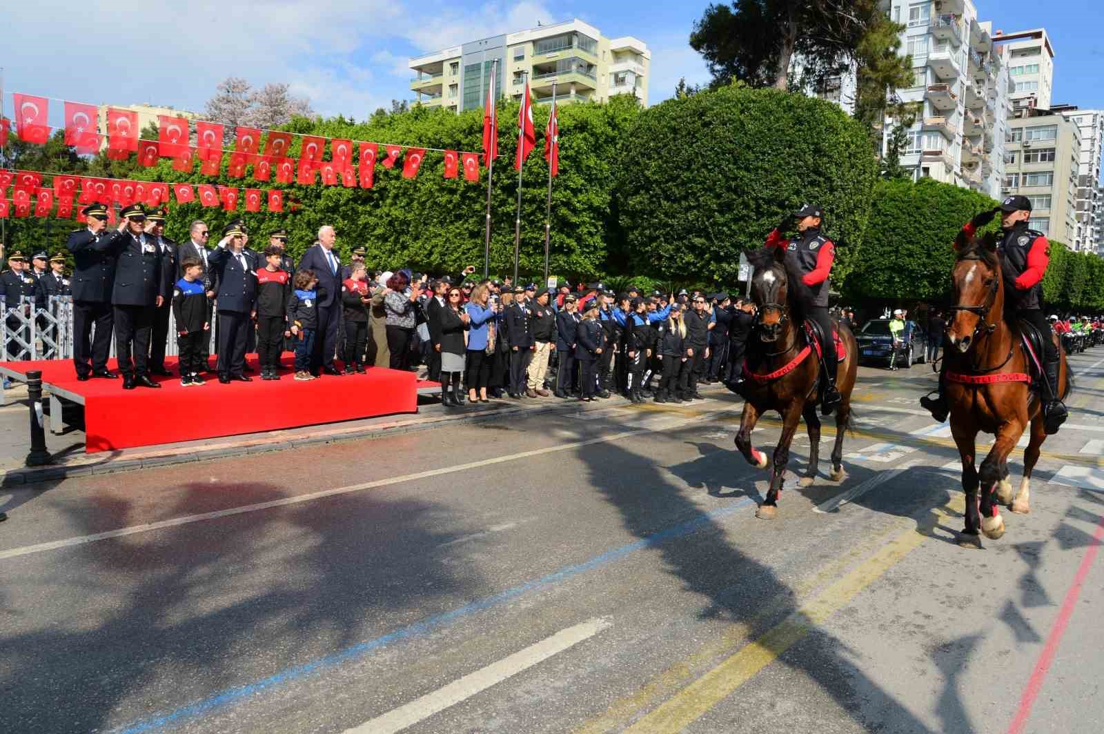 Adana’da, Türk Polis Teşkilatının kuruluşunun 179. yıl dönümü dolayısıyla törenler düzenlendi