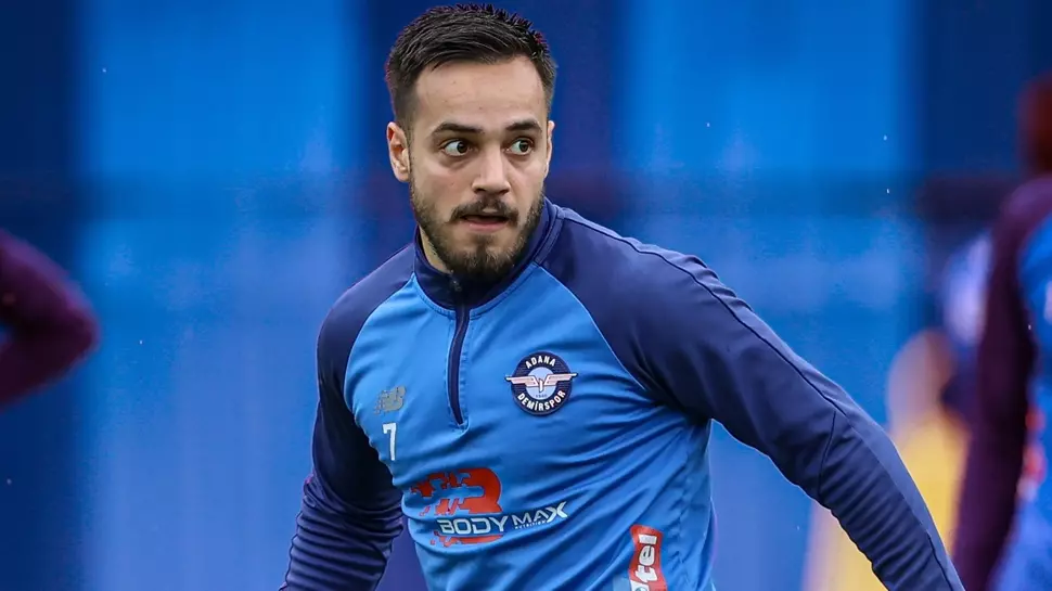 Yusuf Sarı transferini resmen duyurdular