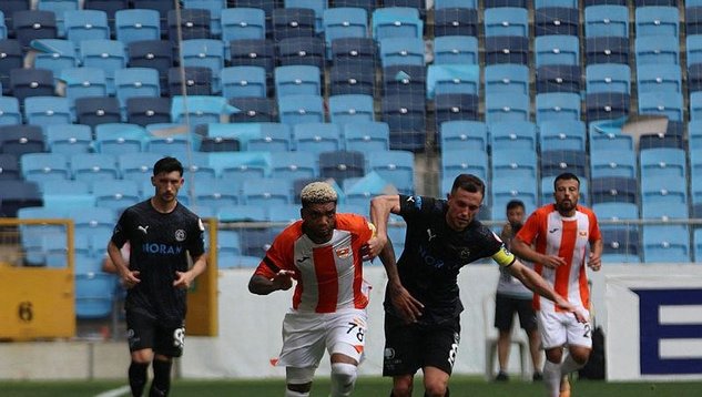 Adanaspor kritrik 3 puanı deplasmanda aldı