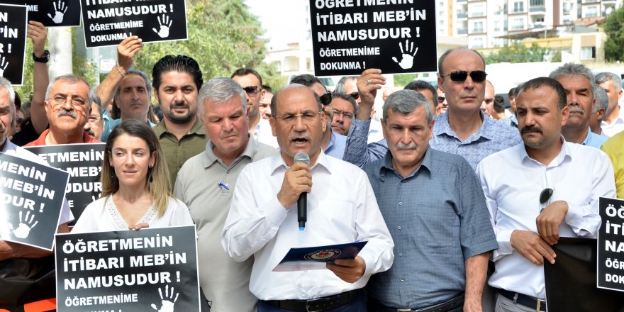 Velinin darp ettiği öğretmene destek