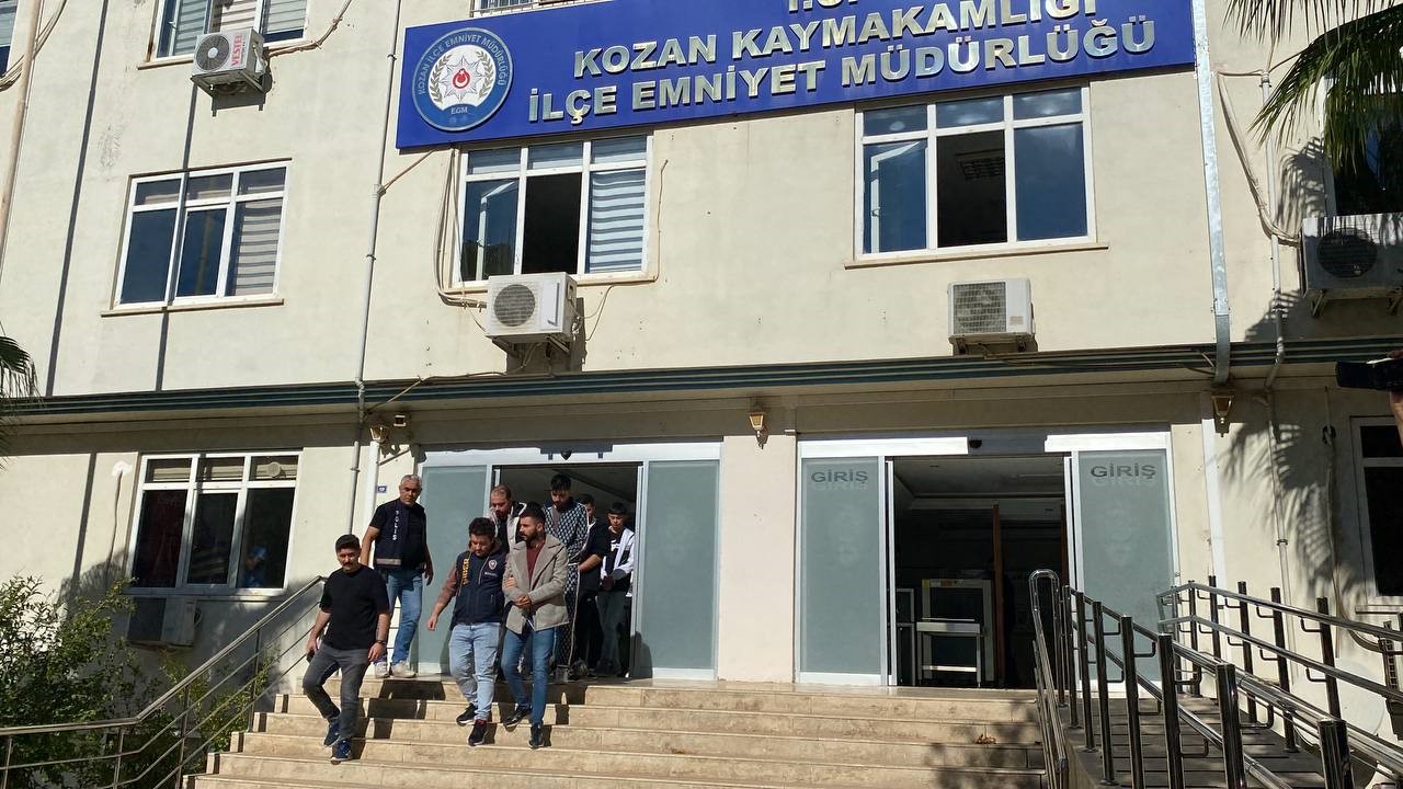 Kocaeli merkezli "nitelikli dolandırıcılık" operasyonunda Adana'da 14 şüpheli gözaltına alındı
