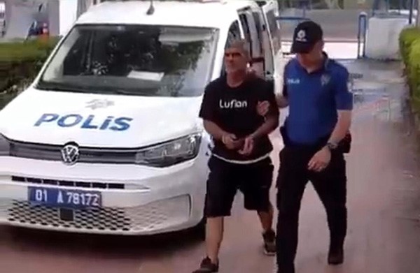 Cezaevinden firar eden hükümlü sokakta yakalandı