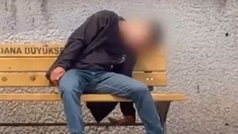 Madde bağımlısı kendinden geçti