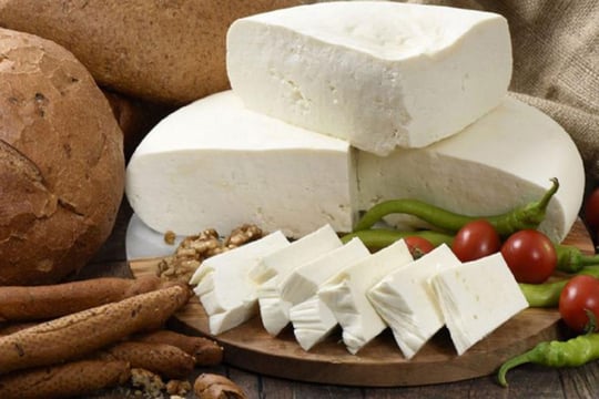 Siirt Peyniri, Adana sofralarında  