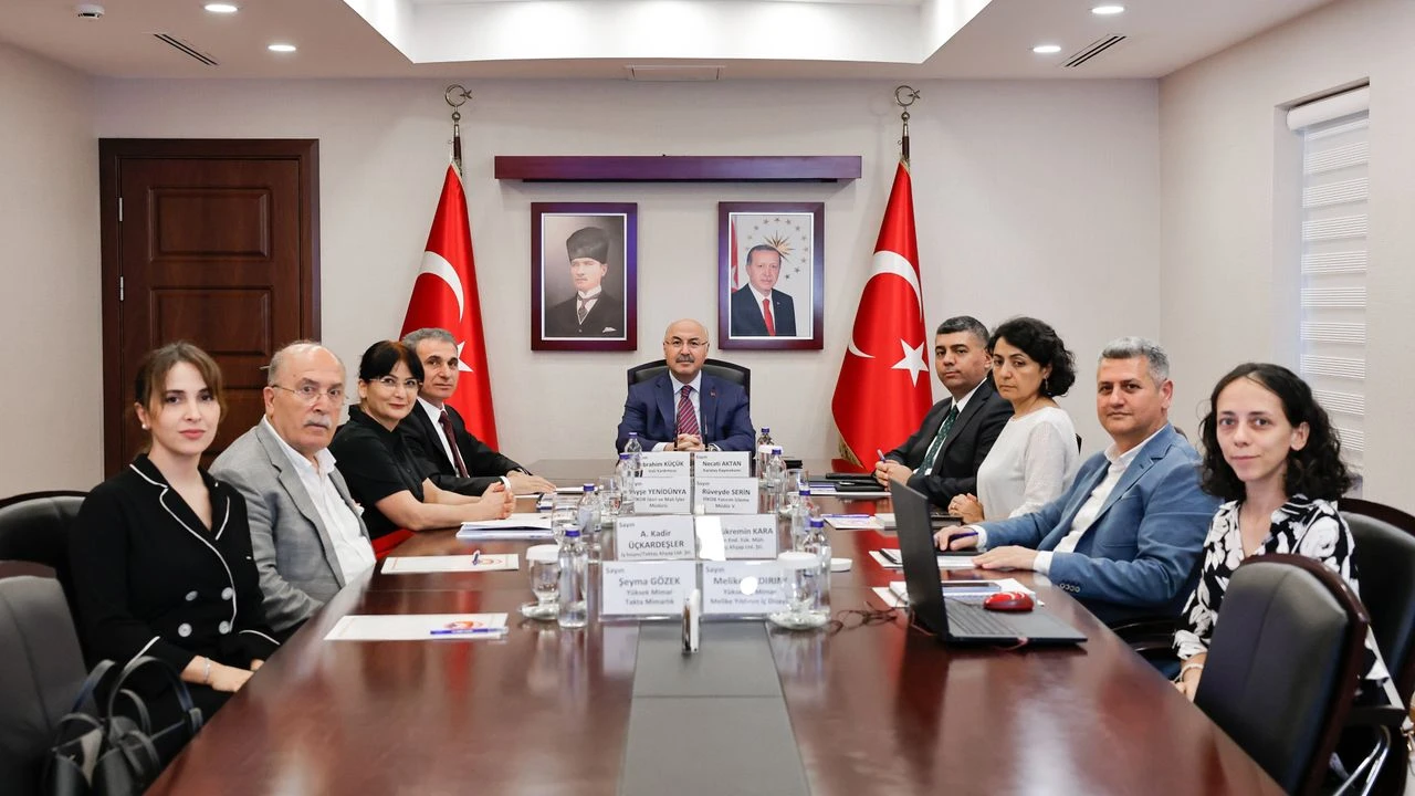 Karataş Sahili için proje masada