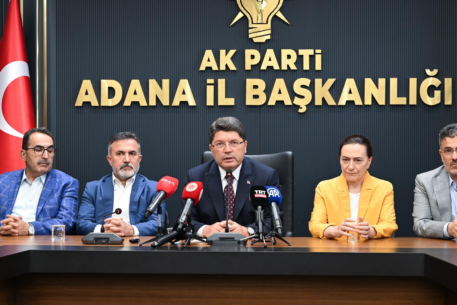 Adalet Bakanı Yılmaz Tunç, Adana'daki hakim ve savcılara başarılar diledi