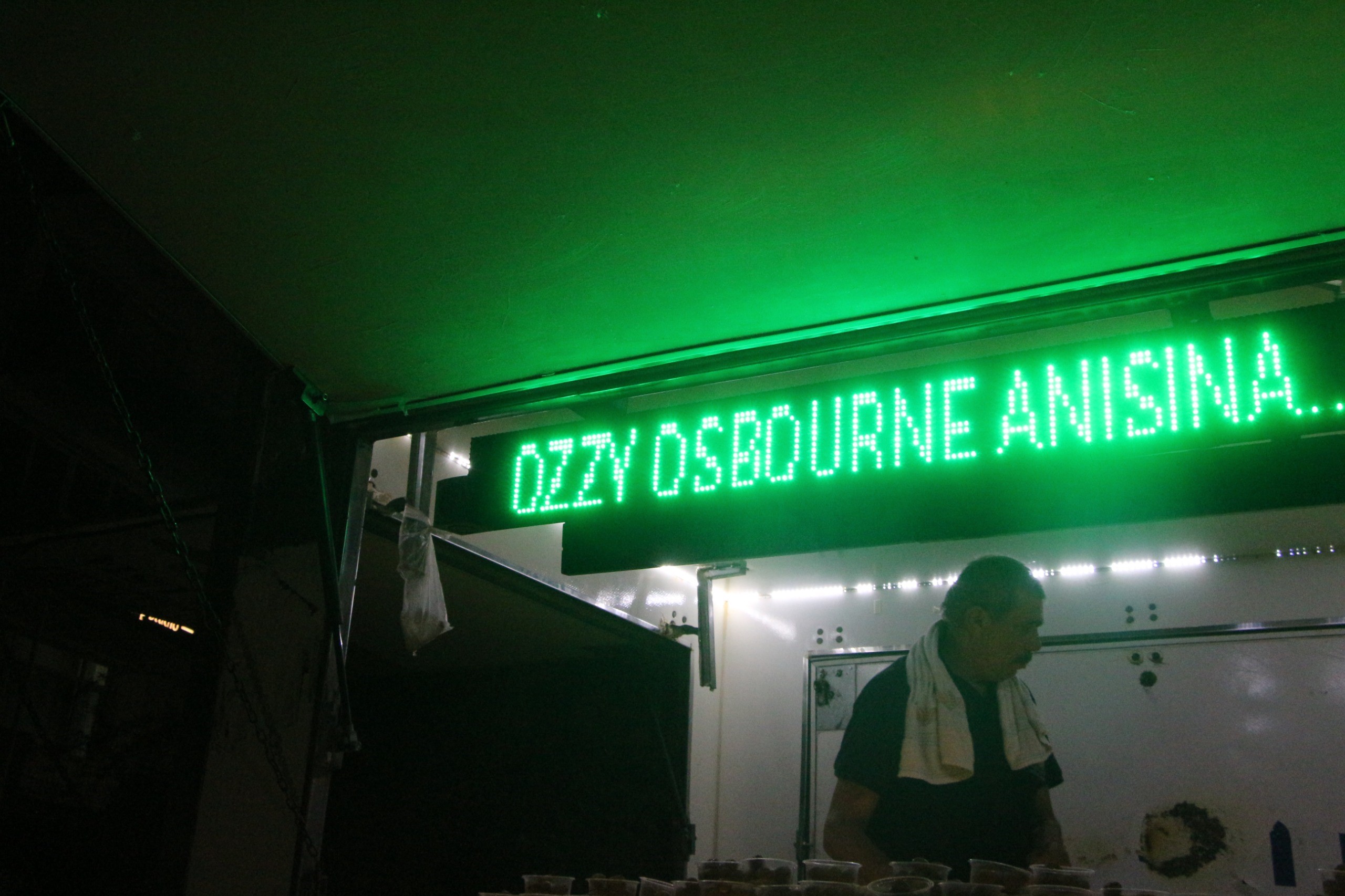 İngiliz müzisyen Ozzy Osbourne anısına Adana’da lokma dağıtıldı