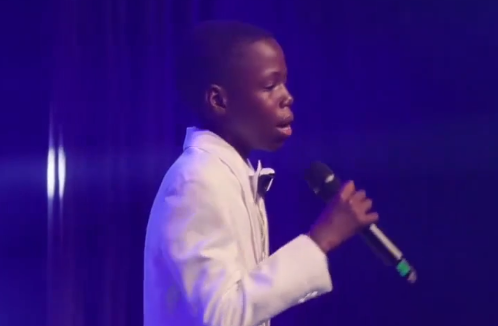 Adanalı Sanatçı Ferdi Tayfur’un ünlü parçasını Tanzanyalı çocuk seslendirdi