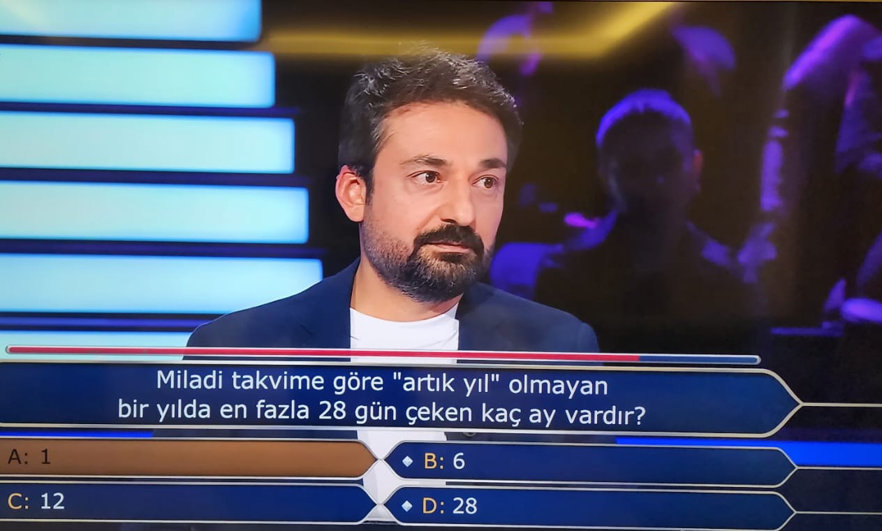 Yapay zekanın seslendirmeni yarışma koltuğunda