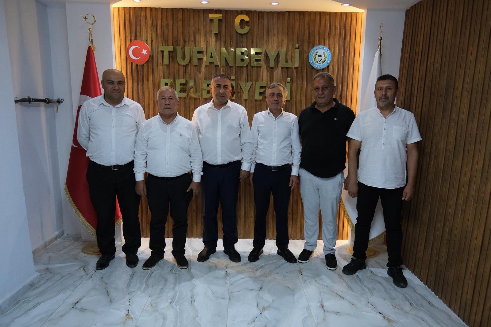 Güngör Geçer Tufanbeyli'de bir dizi inceleme ve ziyarette bulundu