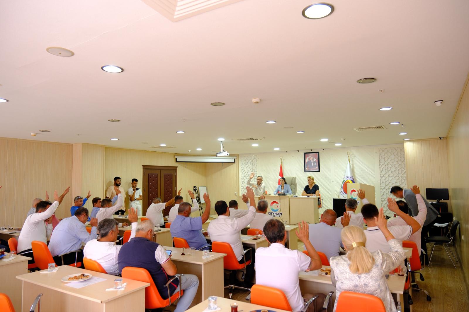 Ceyhan Belediyesi'nden genç çiftlere destek: nikah ücreti alınmayacak