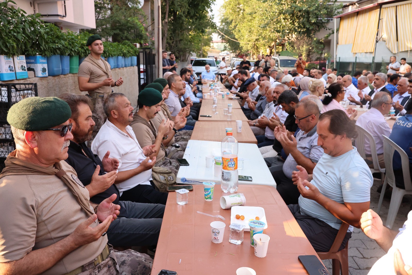 Şehit Erhan Konuk şehadetinin 8. yılında dualarla anıldı