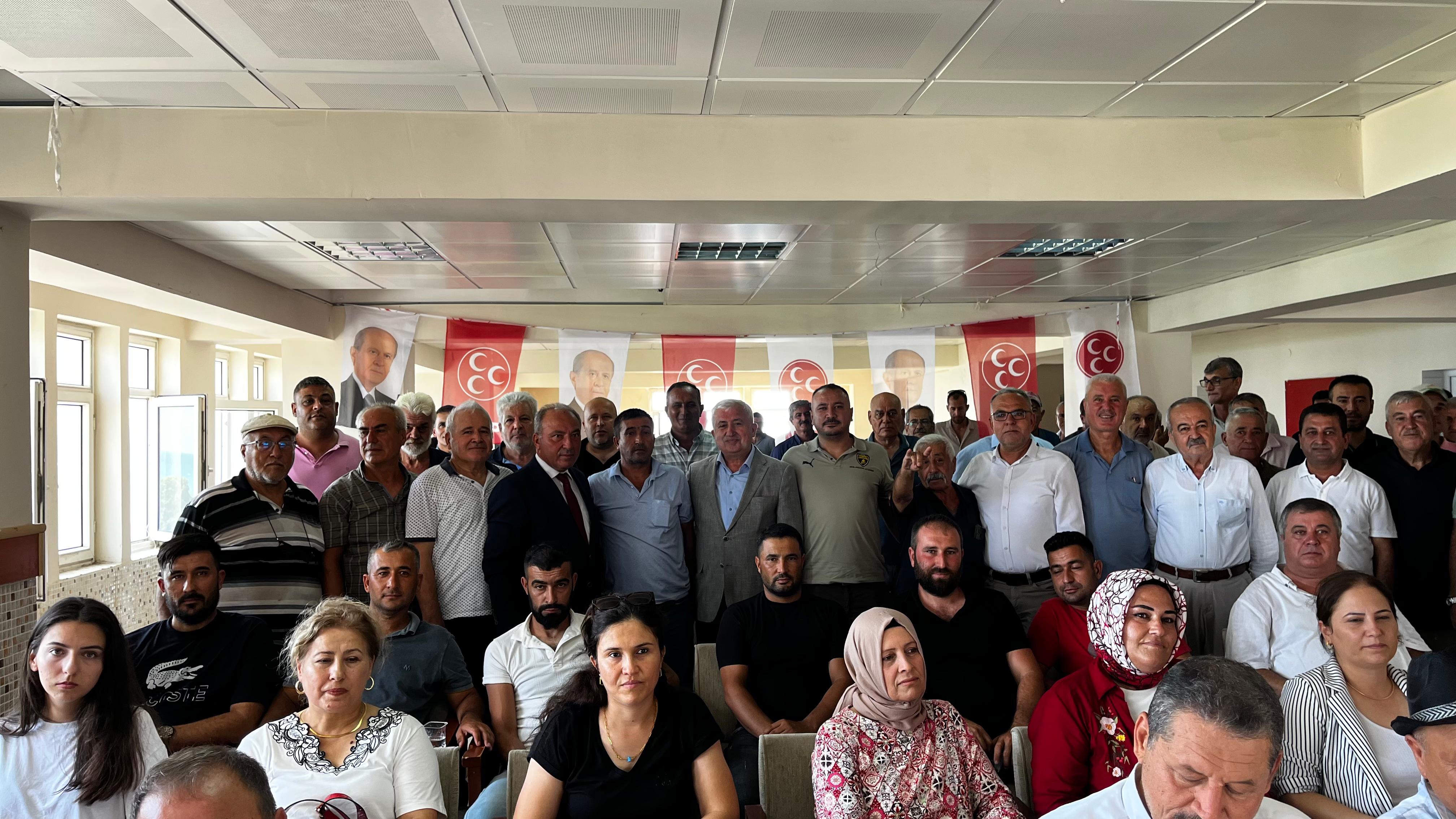 MHP Yumurtalık’ta bayrak Aydın Kütükoğlu’nda