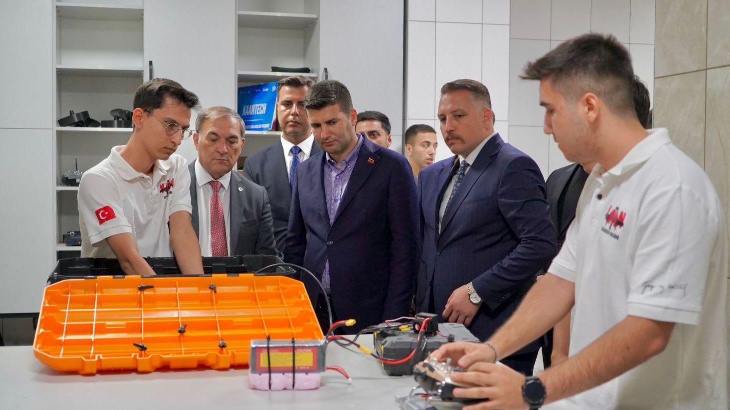 Ülkü Ocakları'ndan, Kaan Teknoloji Kulübü’ne destek