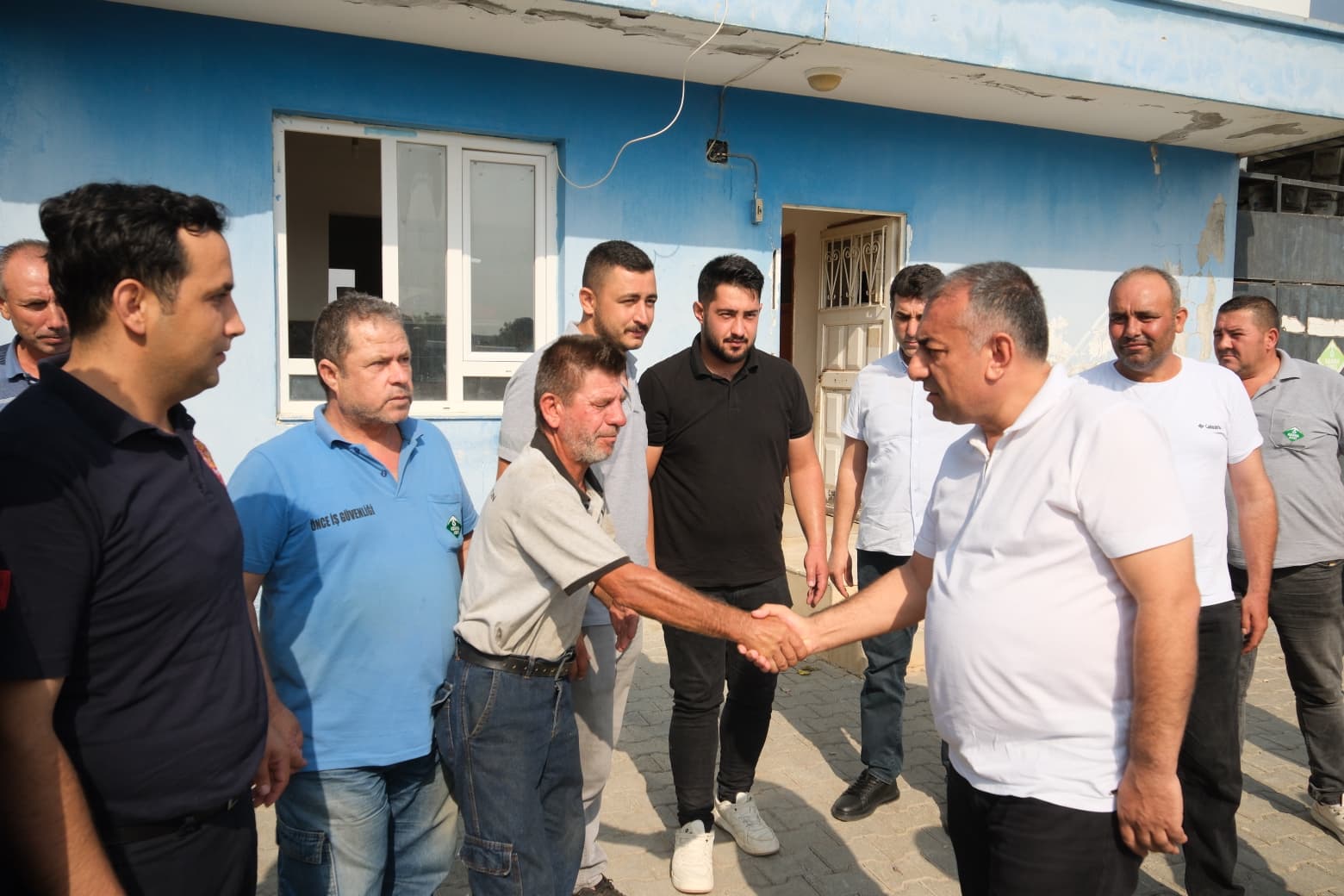 Güngör Geçer, Kozan ve çevresinde ziyaretler, incelemeler ve denetlemeler gerçekleştirdi.