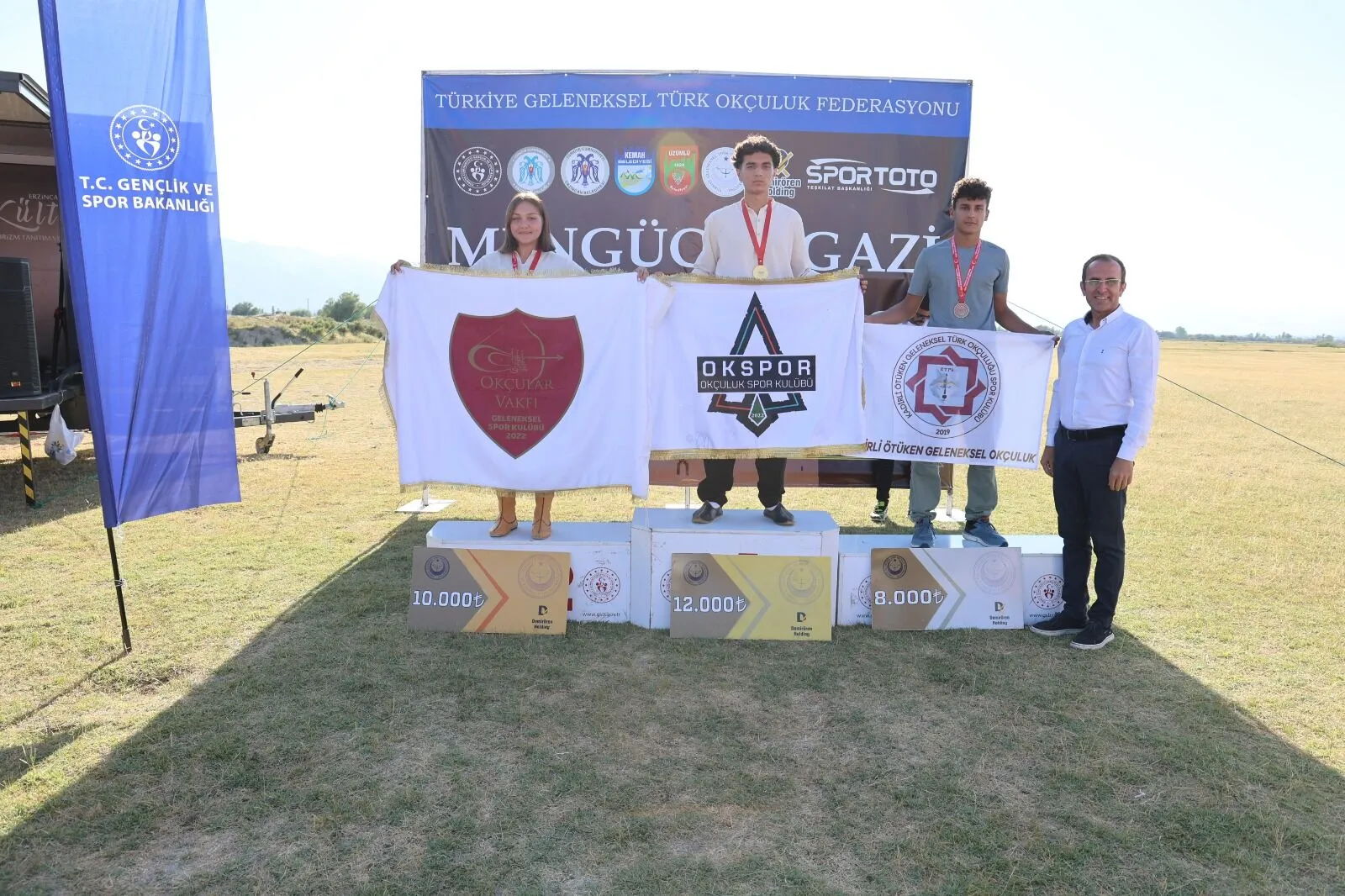 Adanalı okçular, fırtına gibi esti!